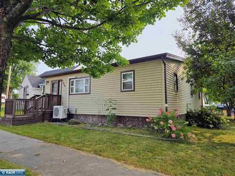 606 2nd Street, Nashwauk, MN 55769