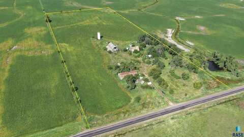 27643 447th Ave, Parker, SD 57053