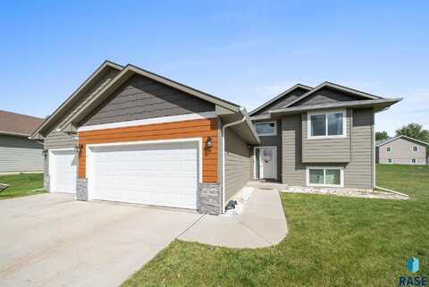 6740 W Viola Ct, Sioux Falls, SD 57107