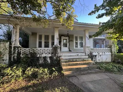 506 E Maple Street, Scottsville, KY 42164