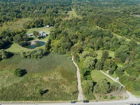 000 Ortonville Rd, Brandon, MI 48348