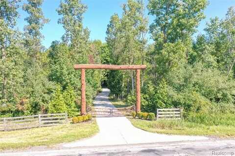 3879 Bowers Road, Attica, MI 48412