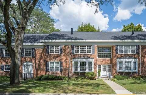 550 Billingsgate Court, Bloomfield Hills, MI 48301