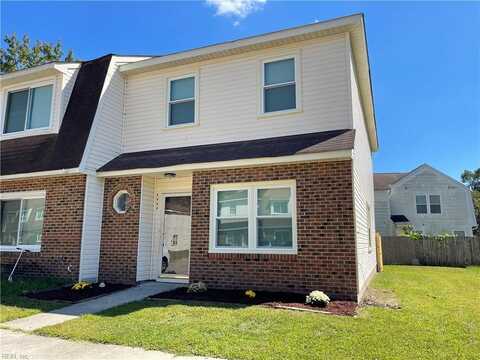 3325 Bangor Crescent, Chesapeake, VA 23321