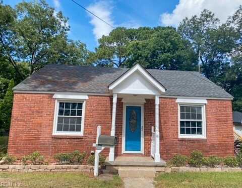 18 N Colin Drive, Portsmouth, VA 23701