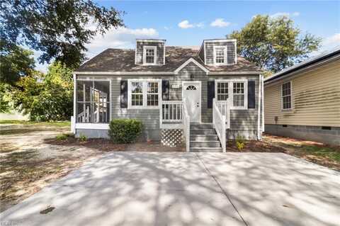 315 Diamond Avenue, Chesapeake, VA 23323