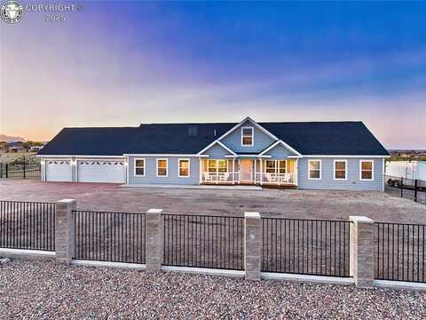 849 E Woodleaf Drive, Pueblo, CO 81007
