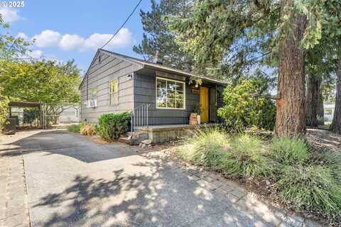 1112 NE 74TH AVE, Portland, OR 97213