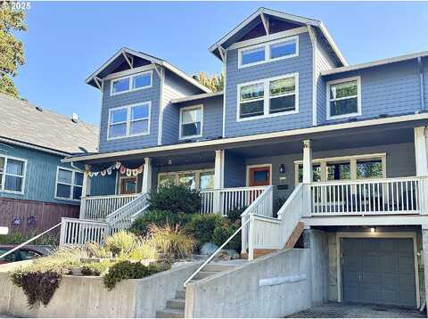 3812 NE 7TH AVE, Portland, OR 97212