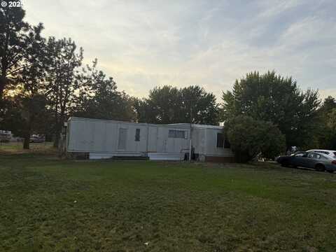 71594 Angus AVE, Pendleton, OR 97801