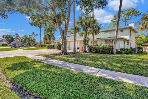 1135 Staghorn Street, Wellington, FL 33414