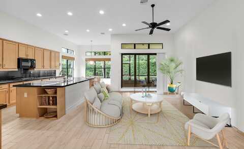 9657 Kalmar Circle W, Parkland, FL 33076