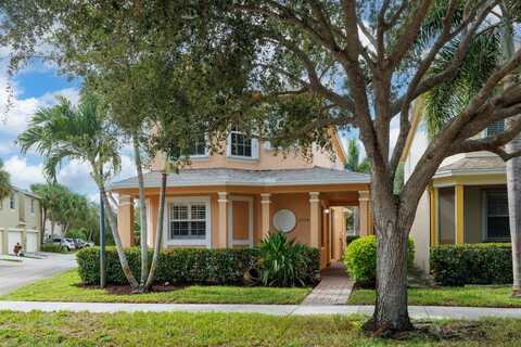 2094 SE Eatonville Drive, Port Saint Lucie, FL 34952