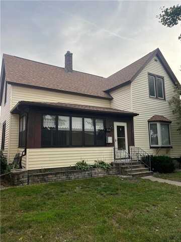 317 E 2nd Street, Winona, MN 55987