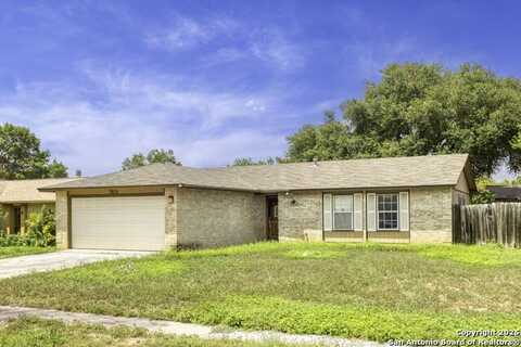 7415 Pipers Ln, San Antonio, TX 78251