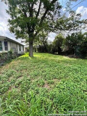 1610 SW 19th, San Antonio, TX 78207