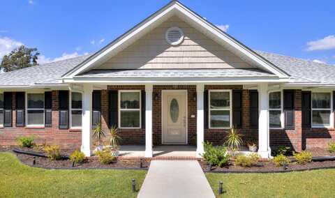1228 Lesesne Drive, Manning, SC 29102