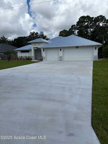3839 Jupiter Boulevard SE, Palm Bay, FL 32909