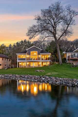 W960 Spring Grove Road, Green Lake, WI 54941