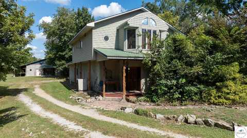 460 County Road 328, Franklin, MO 65250