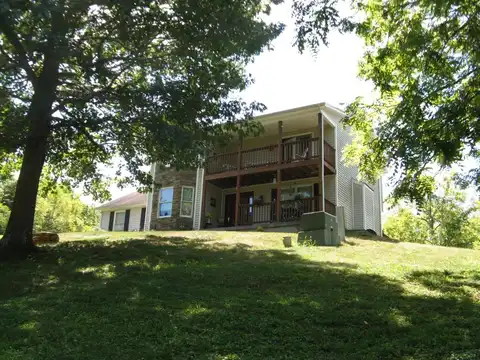 18133 Rainbow Road, Lawrenceburg, IN 47025
