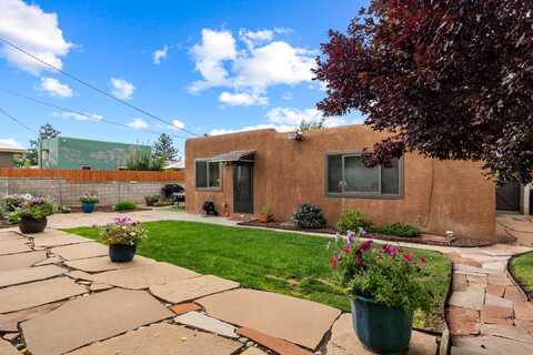 1015 Calle Margarita, Santa Fe, NM 87507