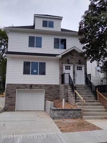 335 Oakland Avenue, Staten Island, NY 10310