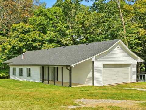 8995 Loggins Road NE, Georgetown, IN 47122