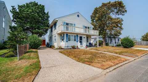 205 E Plaza Pl, Egg Harbor Township, NJ 08232