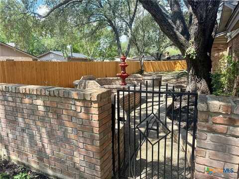 1640 Willow Lane, Seguin, TX 78155