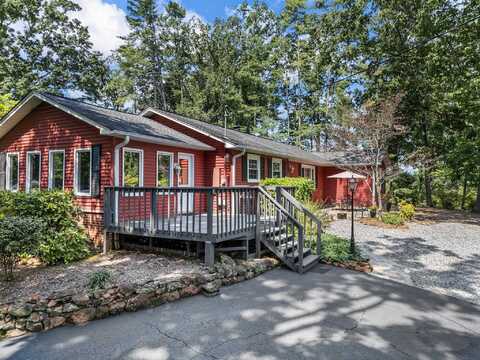 233 W Durham Street, Landrum, SC 29356