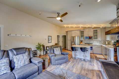 351 S 2ND Ave, Ketchum, ID 83340