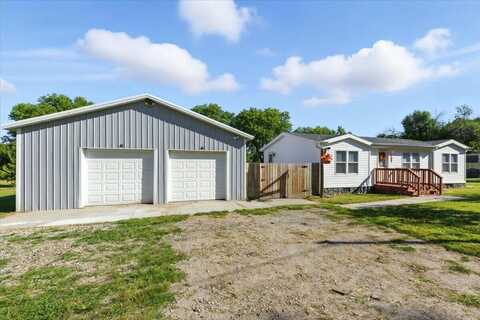 409 N RAILWAY Street, HASTINGS, IA 51540