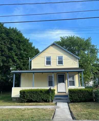 38 Pender Avenue, Warwick, RI 02889