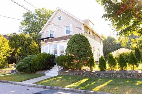 13 Redland Avenue, East Providence, RI 02916