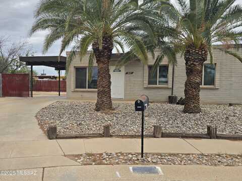 3645 S Alberta Place, Tucson, AZ 85730