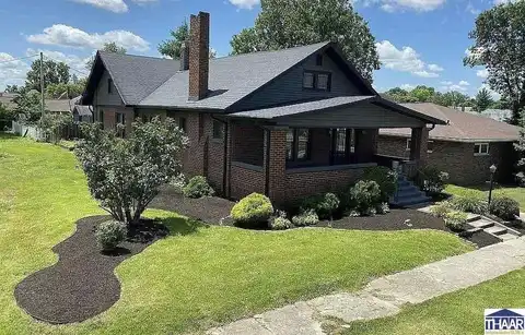 242 Walnut Street, Clinton, IN 47842