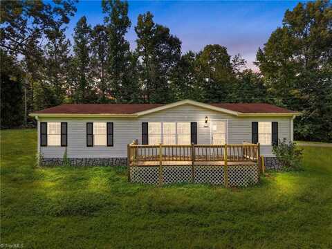 1001 Arvin Hill Lane, Lexington, NC 27295