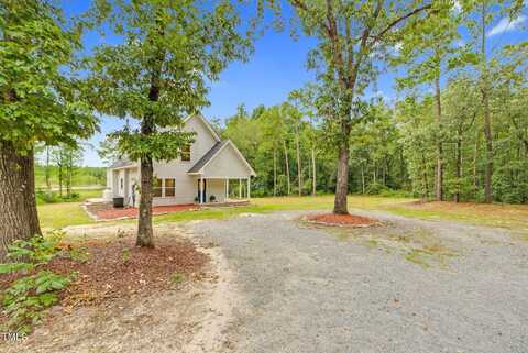 1144 Lee Johnson Road, Dunn, NC 28334