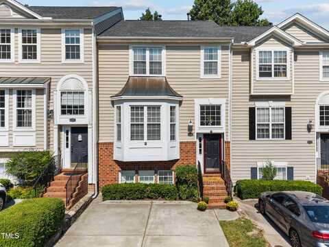 6825 Middleboro Drive, Raleigh, NC 27612