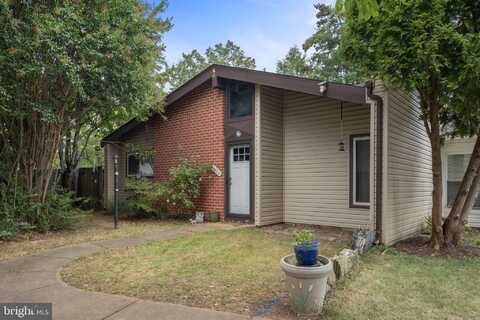 6073 WYCOFF SQUARE, CENTREVILLE, VA 20120