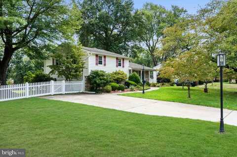 319 HOLLY KNOLL, CHURCHVILLE, PA 18966