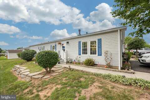 103 LILAC PLACE, ROYERSFORD, PA 19468