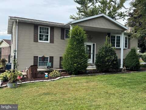 989 ASHTON DRIVE, SHIPPENSBURG, PA 17257