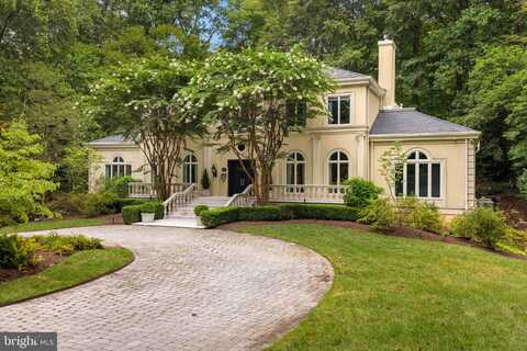 1111 CREST LANE, MCLEAN, VA 22101