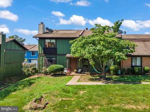 8633 MADERA COURT, MANASSAS PARK, VA 20111