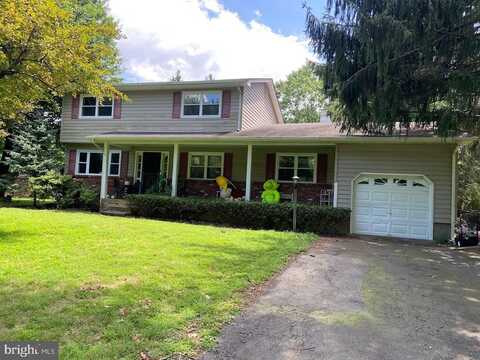 25 FRAN AVENUE, EWING, NJ 08628