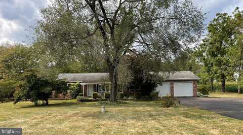450 PLUNKERT ROAD, LITTLESTOWN, PA 17340