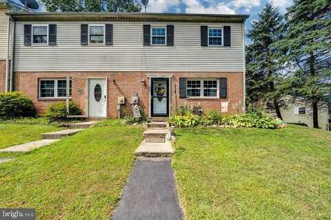 1261 FOX RUN, READING, PA 19606