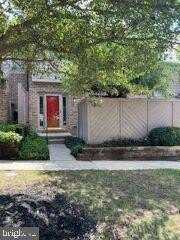 7 HAMPSHIRE WOODS COURT, BALTIMORE, MD 21204